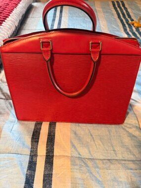 Authentic Vintage Louis Vuitton Epi Riviera Bag